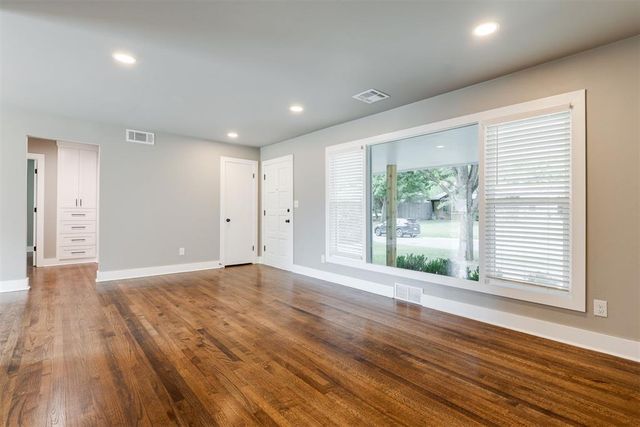 2316 Ashley Drive, Oklahoma City, OK 73120