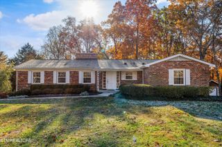 1132 Snowdon Drive, Knoxville, TN 37912