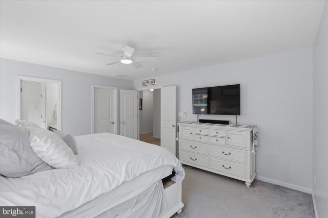 304 PARADISE VIEW DR, Greencastle, PA 17225