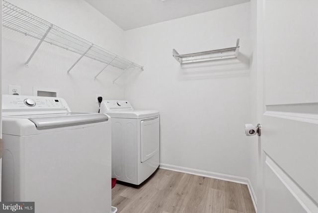 304 PARADISE VIEW DR, Greencastle, PA 17225