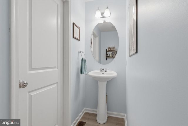 304 PARADISE VIEW DR, Greencastle, PA 17225