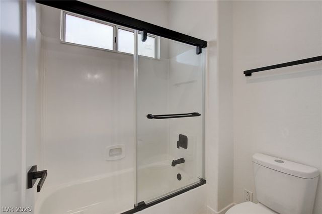 4700 Fiore Bella Boulevard, Las Vegas, NV 89135