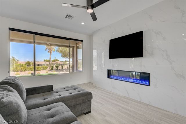 4700 Fiore Bella Boulevard, Las Vegas, NV 89135