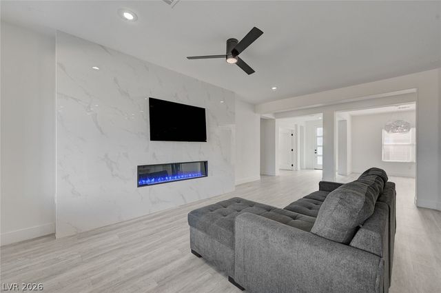 4700 Fiore Bella Boulevard, Las Vegas, NV 89135