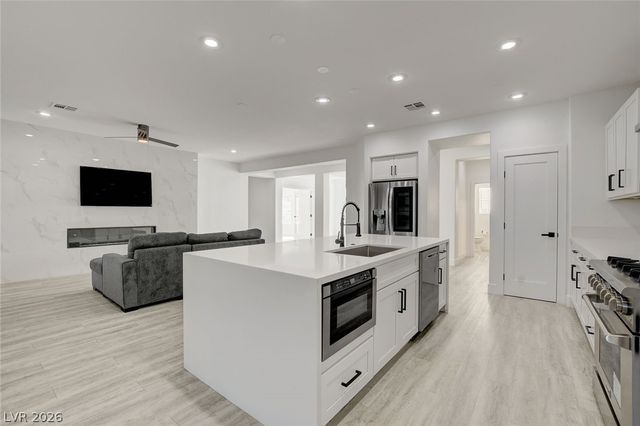 4700 Fiore Bella Boulevard, Las Vegas, NV 89135