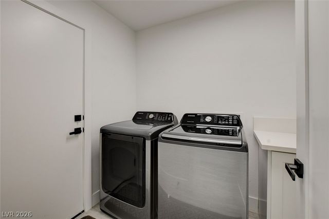 4700 Fiore Bella Boulevard, Las Vegas, NV 89135