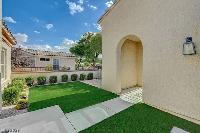 4700 Fiore Bella Boulevard, Las Vegas, NV 89135