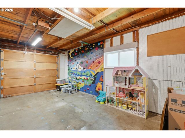 9630 Sw WILSHIRE St, Portland, OR 97225