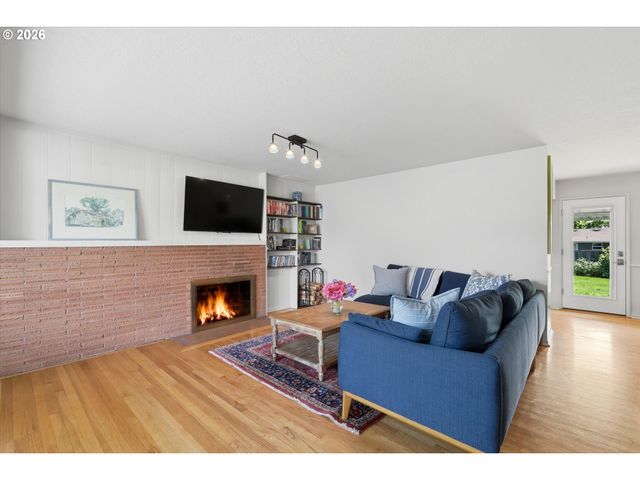 9630 Sw WILSHIRE St, Portland, OR 97225