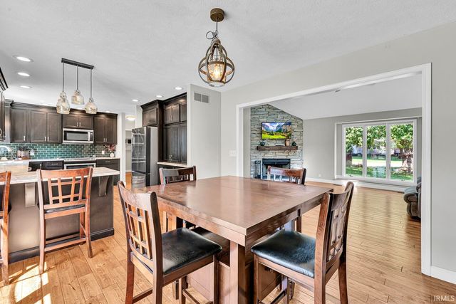 22294 Fireside Drive, Goshen, IN 46528