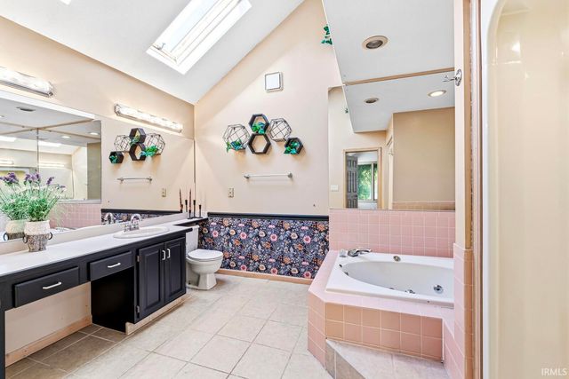 22294 Fireside Drive, Goshen, IN 46528