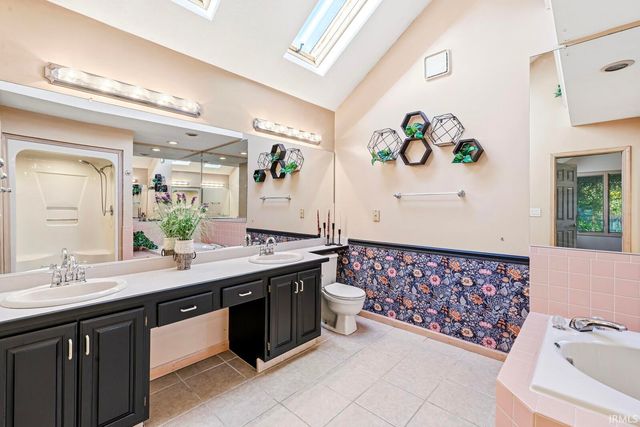 22294 Fireside Drive, Goshen, IN 46528