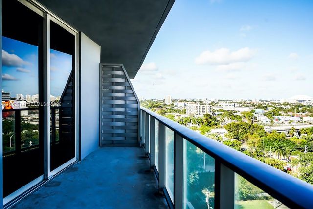 1010 SW 2nd Ave 1007, Miami, FL 33130