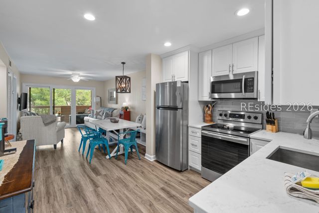 239 Beach City Rd Apt 2320, Hilton Head Island, SC 29926