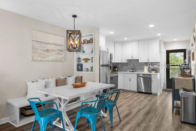 239 Beach City Rd Apt 2320, Hilton Head Island, SC 29926