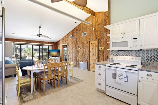 4325 S ATLANTIC AVENUE B6, New Smyrna Beach, FL 32169