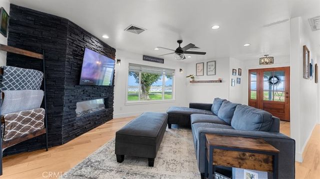 1553 Lofgren, Richvale, CA 95917