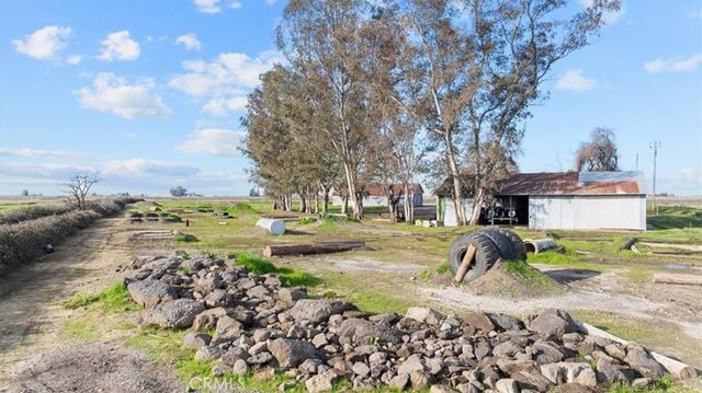 1553 Lofgren, Richvale, CA 95917