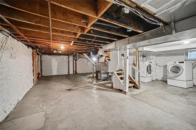 200 E 73rd Street, Kansas City, MO 64114