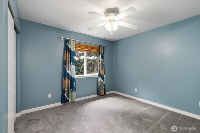 7475 Arcade Place NW, Bremerton, WA 98311