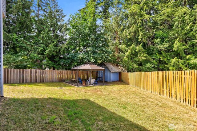 7475 Arcade Place NW, Bremerton, WA 98311