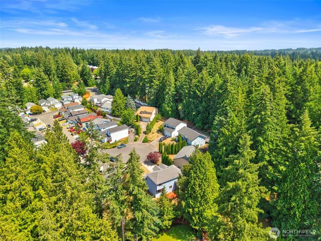 7475 Arcade Place NW, Bremerton, WA 98311