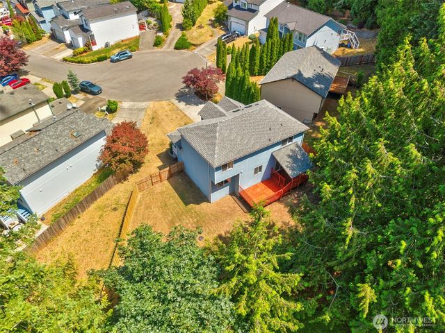 7475 Arcade Place NW, Bremerton, WA 98311