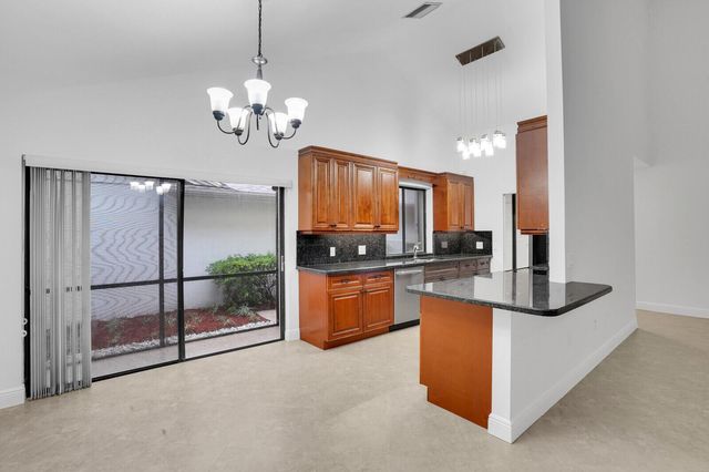 112 INNER HARBOUR Way, Jupiter, FL 33477