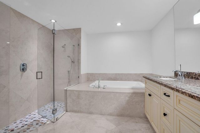 112 INNER HARBOUR Way, Jupiter, FL 33477