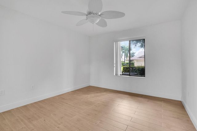 112 INNER HARBOUR Way, Jupiter, FL 33477
