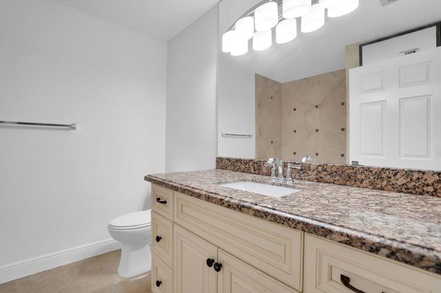 112 INNER HARBOUR Way, Jupiter, FL 33477