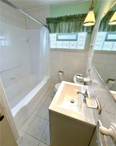 157 Duffy Drive, Tonawanda, NY 14150