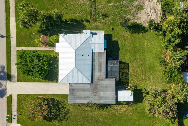 306 FERNANDINA Street, Fort Pierce, FL 34949