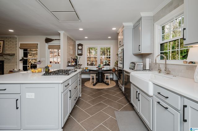 2361 GARLAND DRIVE, Vestavia Hills, AL 35216