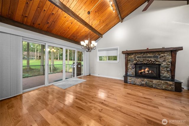 11001 Pioneer Drive, Anderson Island, WA 98303