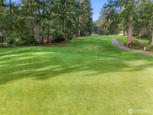 11001 Pioneer Drive, Anderson Island, WA 98303