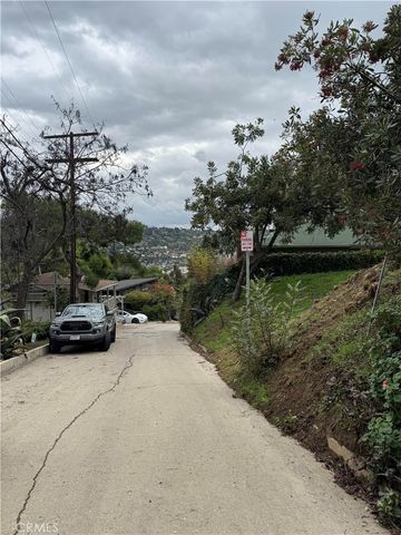 472 West Avenue 44, Los Angeles, CA 90065