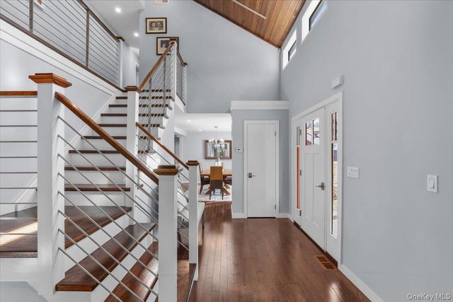 9 Comanche Court, Katonah, NY 10536