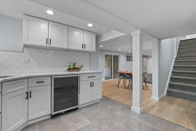 9 Comanche Court, Katonah, NY 10536