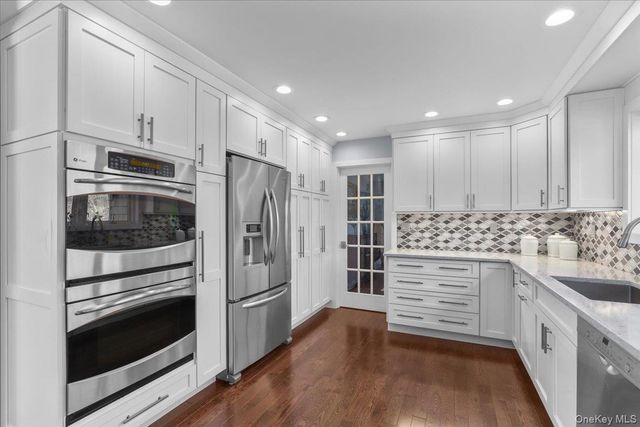 9 Comanche Court, Katonah, NY 10536