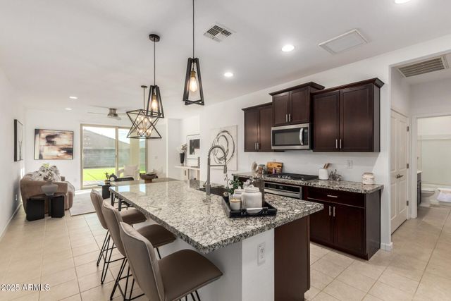 17813 W PINNACLE VISTA Drive, Surprise, AZ 85387