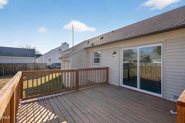 2824 Springflower Drive N, Wilson, NC 27896