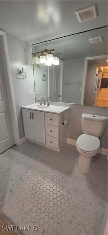 1840 Florida Club CIR 5206, Naples, FL 34112