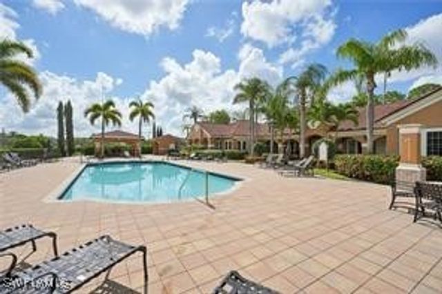 1840 Florida Club CIR 5206, Naples, FL 34112