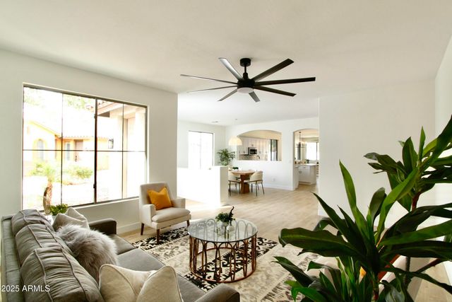 1236 E NIGHTINGALE Lane, Gilbert, AZ 85298