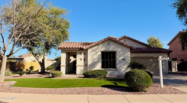 1236 E NIGHTINGALE Lane, Gilbert, AZ 85298