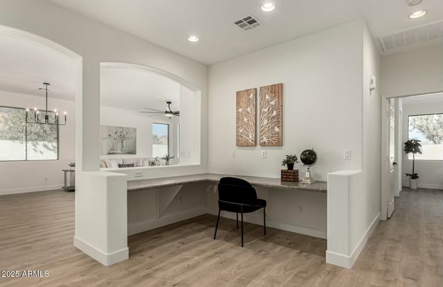 1236 E NIGHTINGALE Lane, Gilbert, AZ 85298