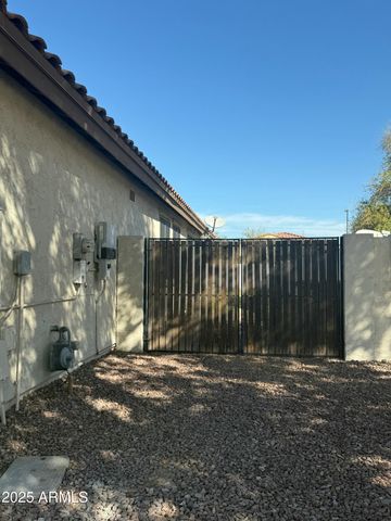 1236 E NIGHTINGALE Lane, Gilbert, AZ 85298