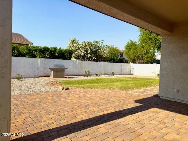 1236 E NIGHTINGALE Lane, Gilbert, AZ 85298