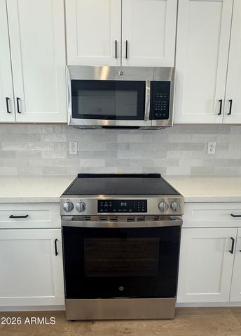 1236 E NIGHTINGALE Lane, Gilbert, AZ 85298